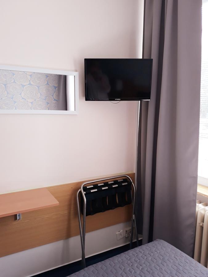 Hotel Rozvoj Клатови Екстериор снимка
